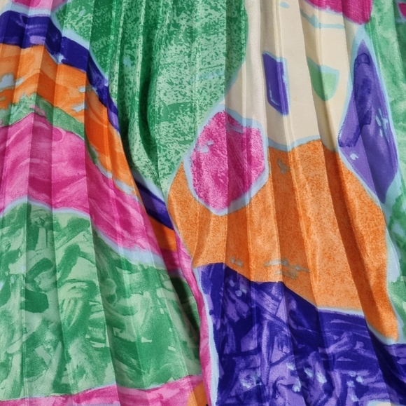 VINTAGE 80'S  pleated skirt - Picture 3 of 3